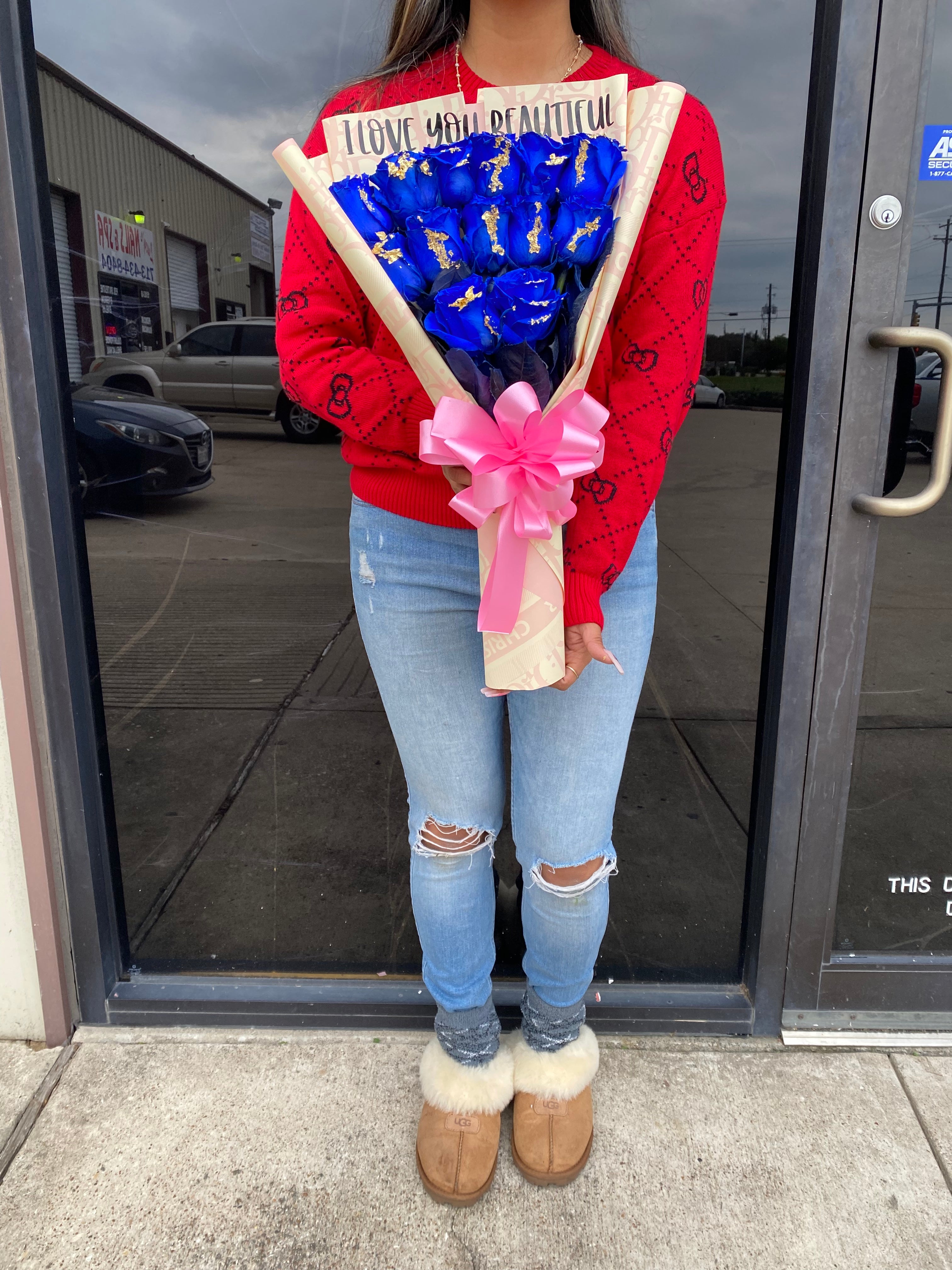 Real rose bouquet: 12 Blue roses with 24k gold flakes 💙