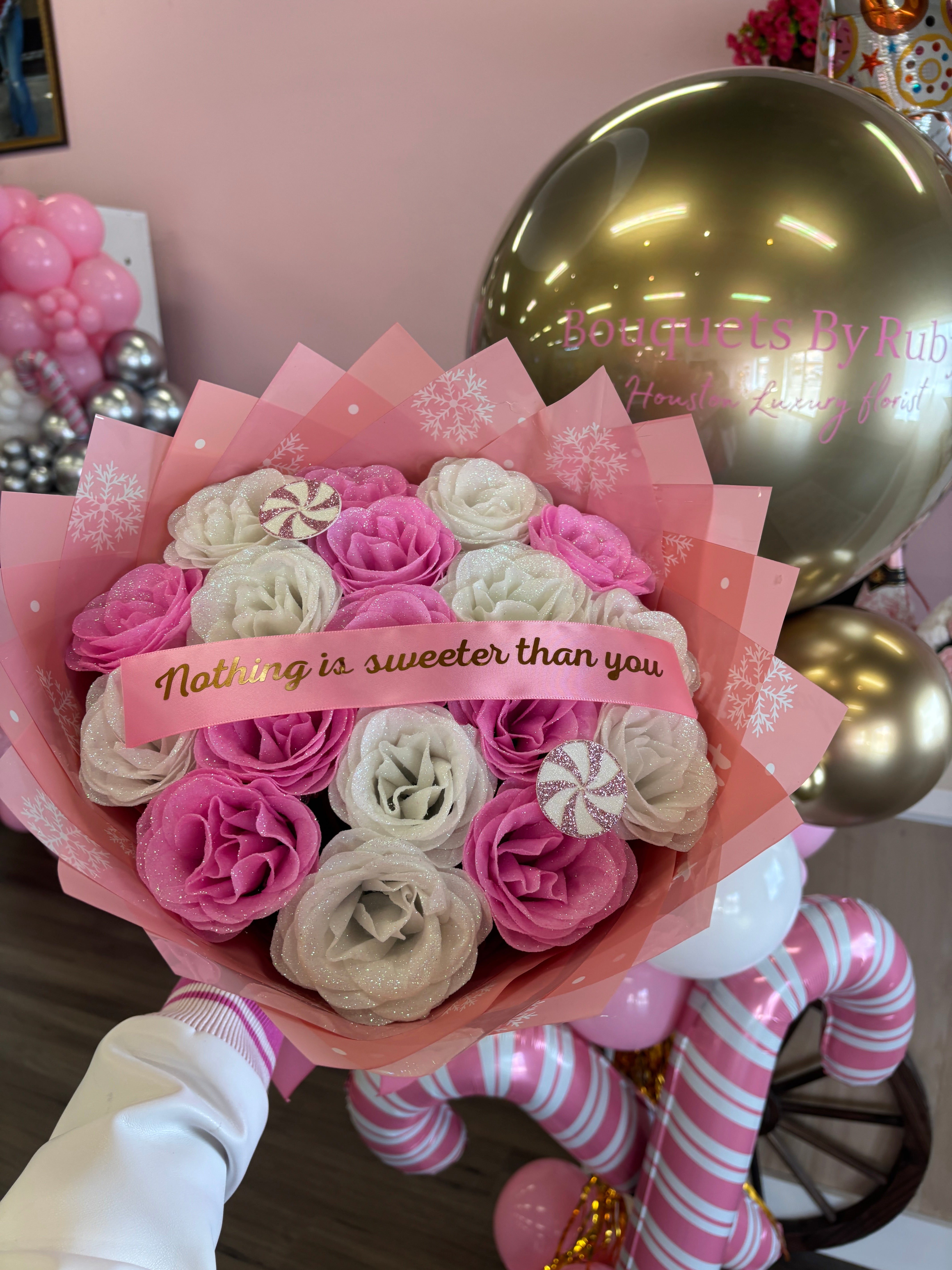 Pink glitter Christmas for her🎀