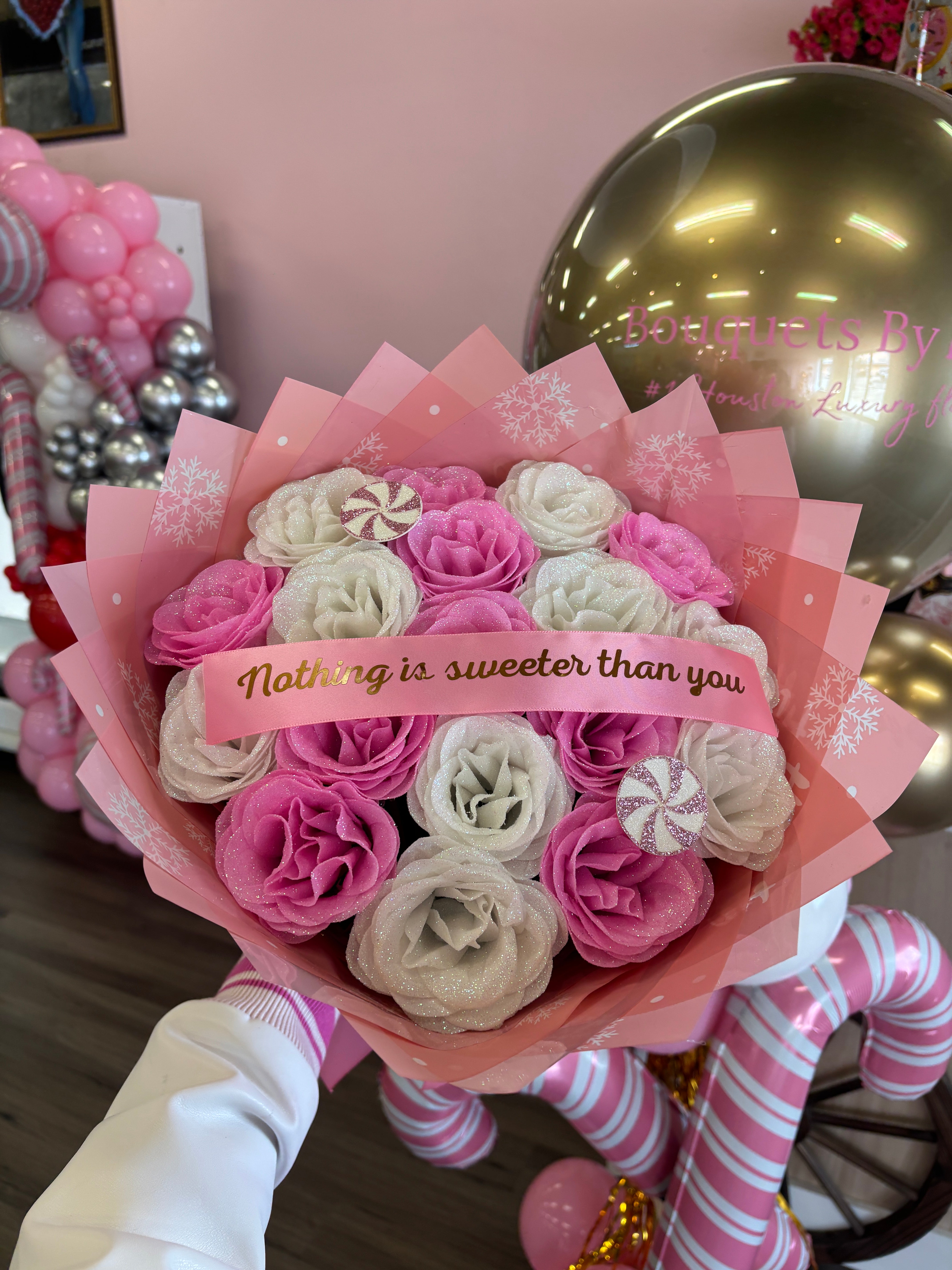 Pink glitter Christmas for her🎀