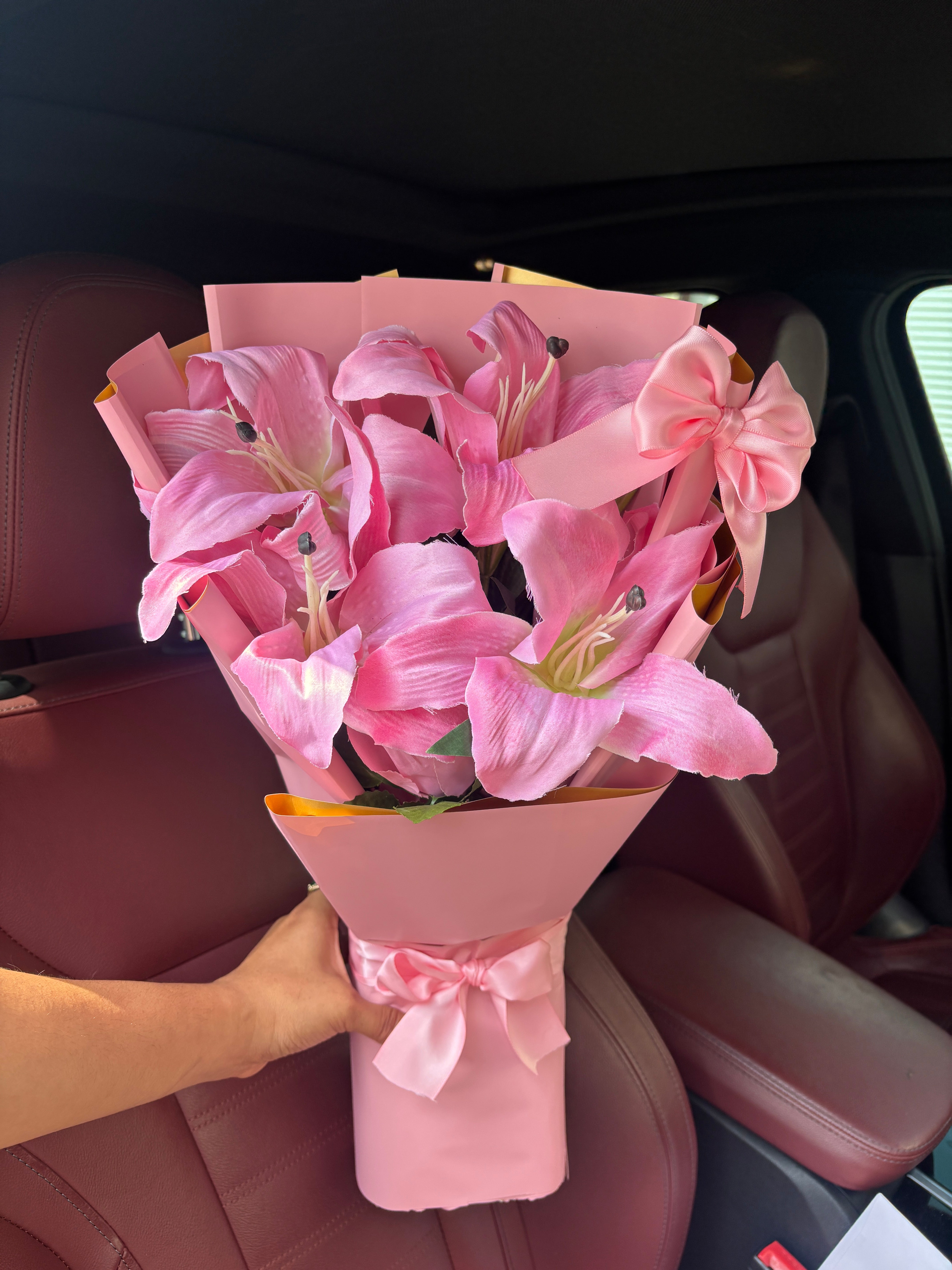 Pink lily bouquet