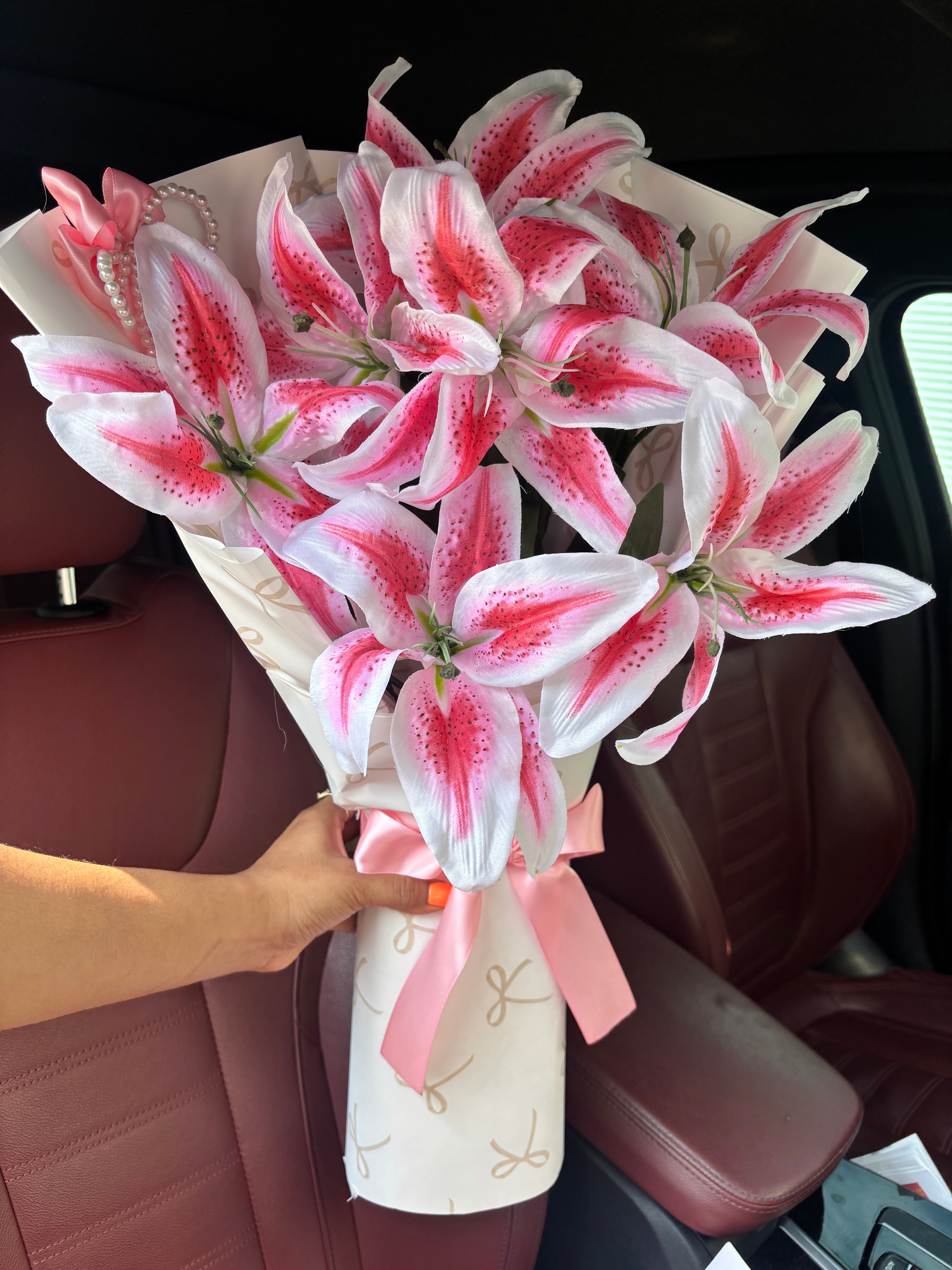 Artificial Lily Bouquet (Stargazer)