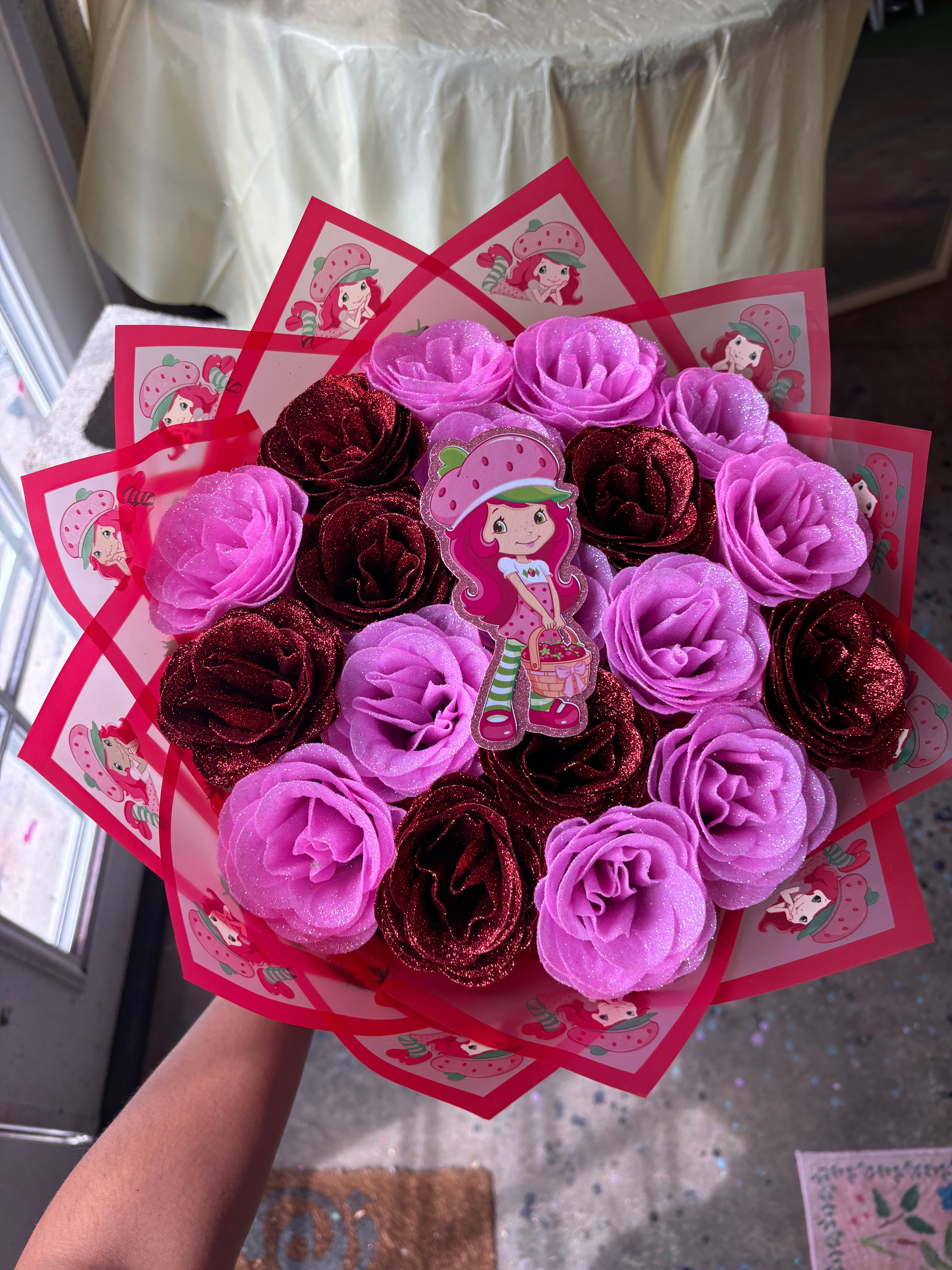 Strawberry shortcake eternal bouquet 🍓