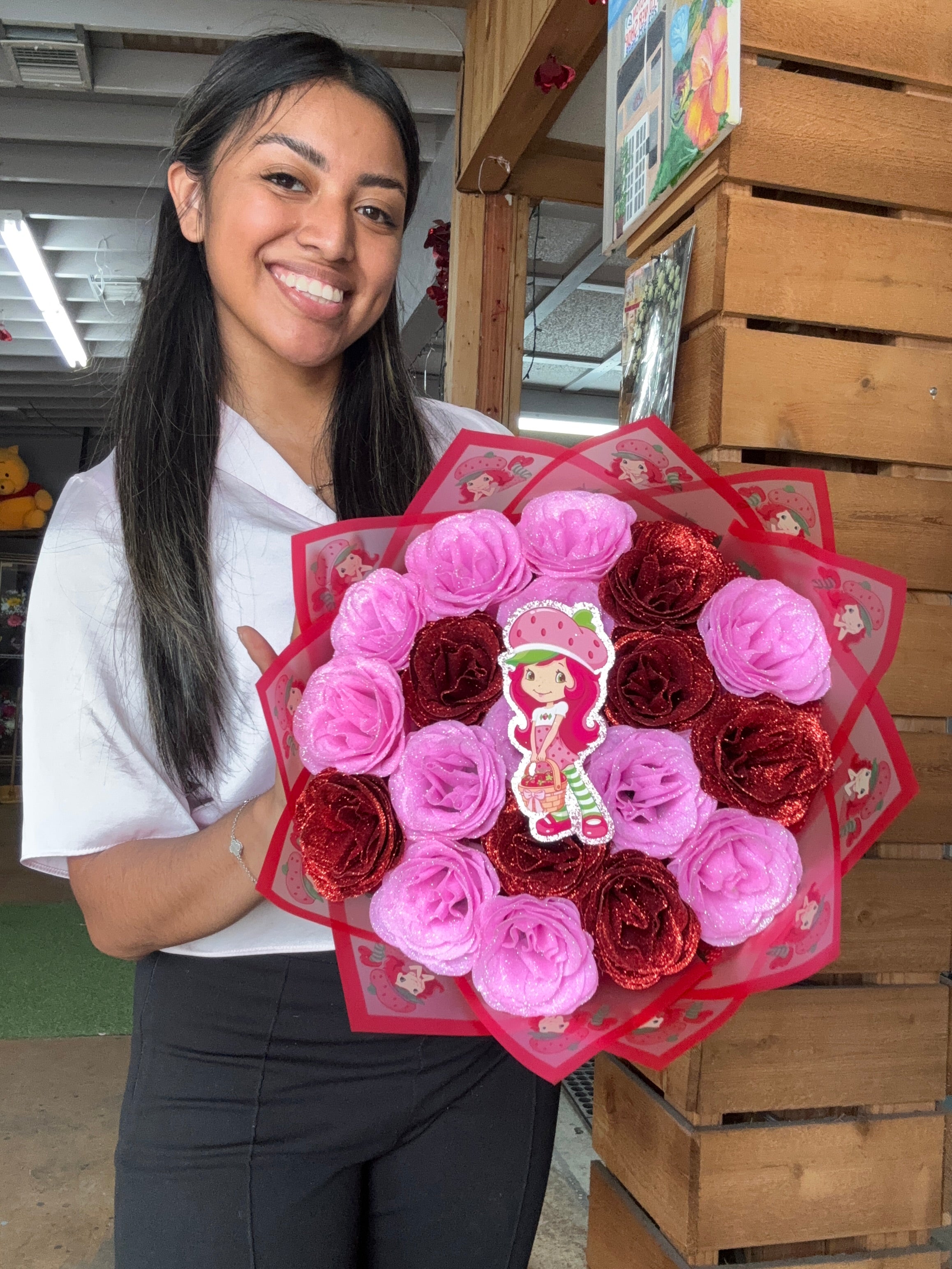 Strawberry shortcake eternal bouquet 🍓