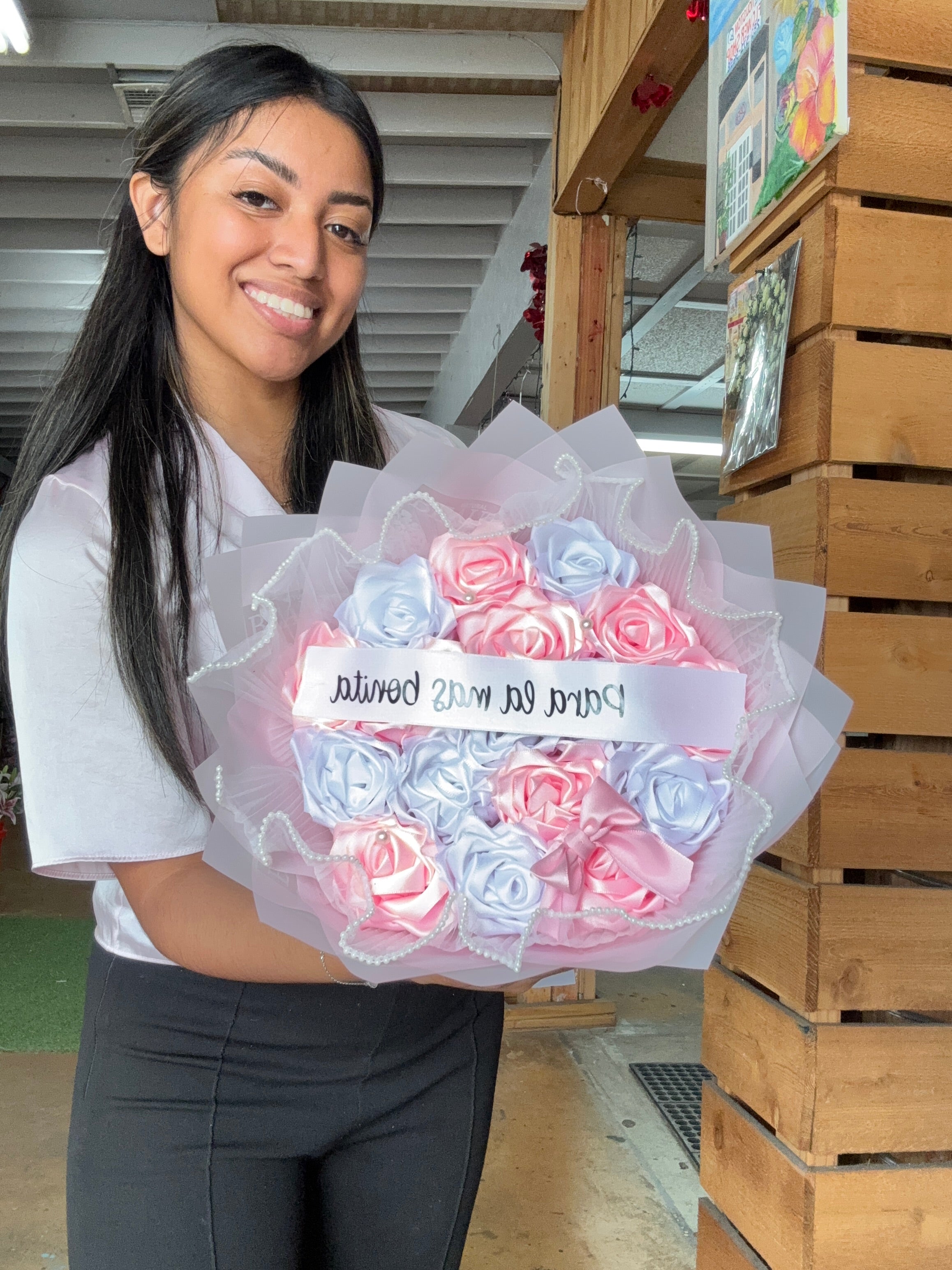 Cloudy love Ribbon rose bouquet 🌸