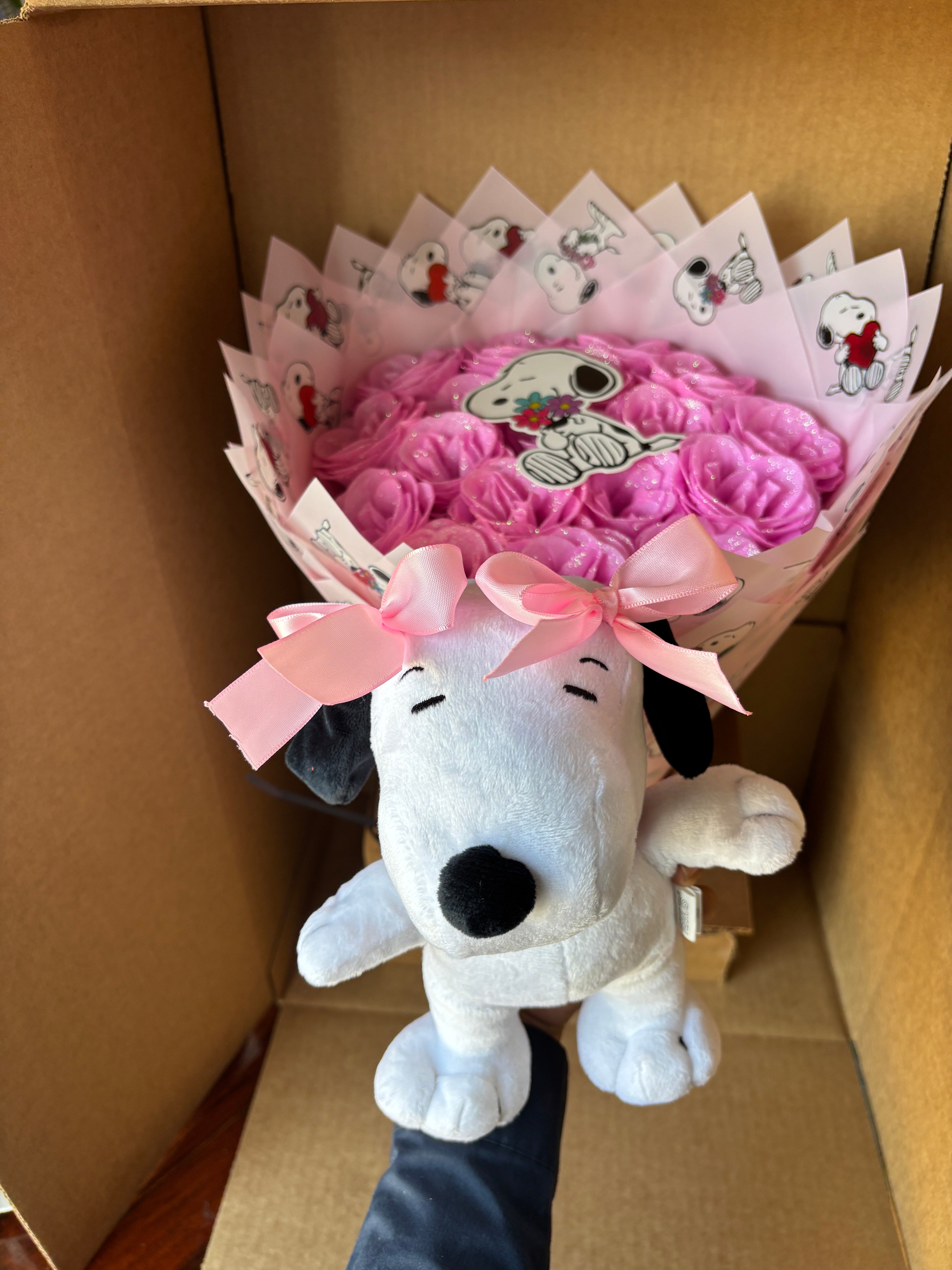 Topper to add/change to middle of your bouquet ✨