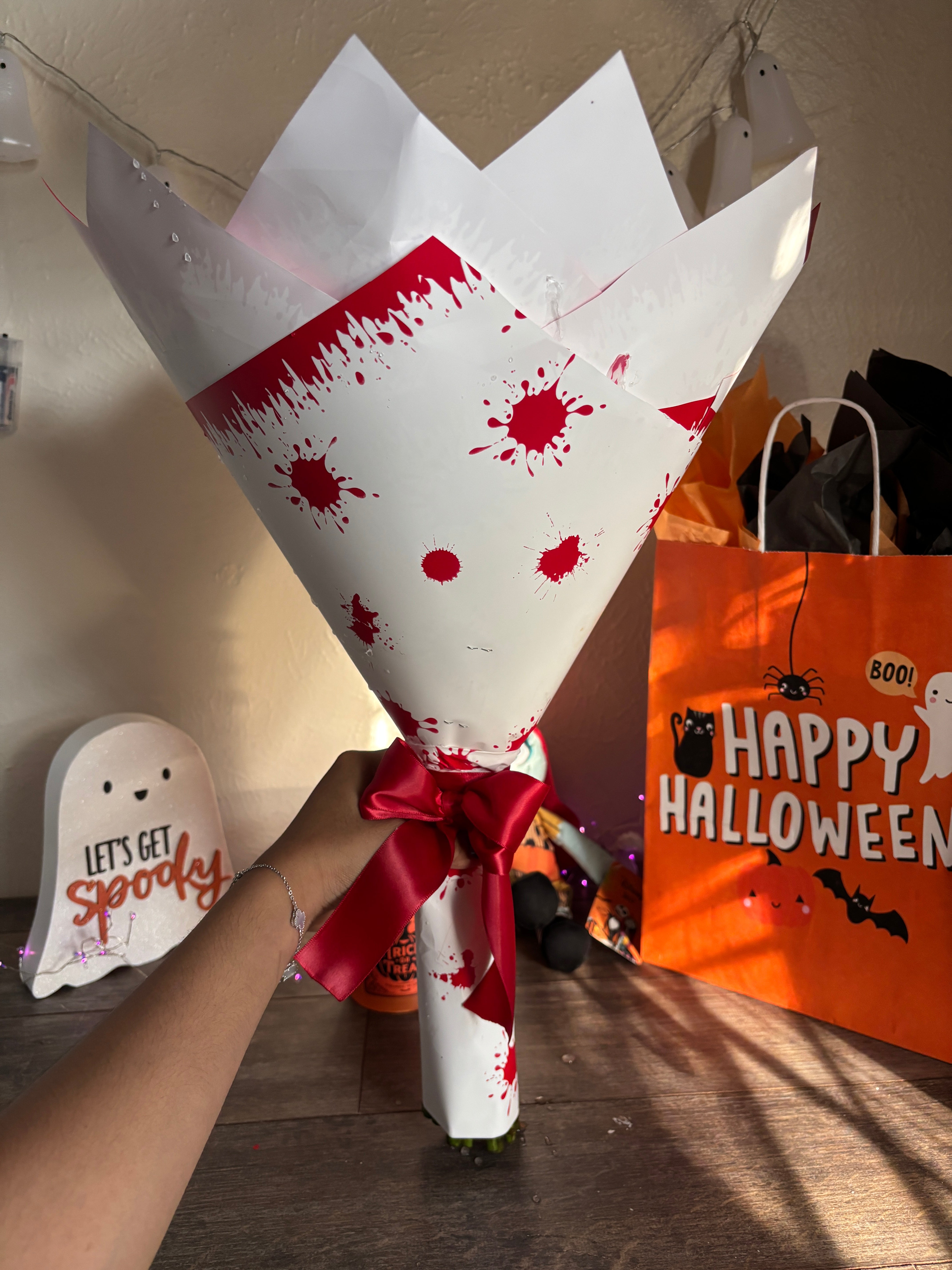 24 ct Ghostface Theme bouquet + plush 🔪❤️