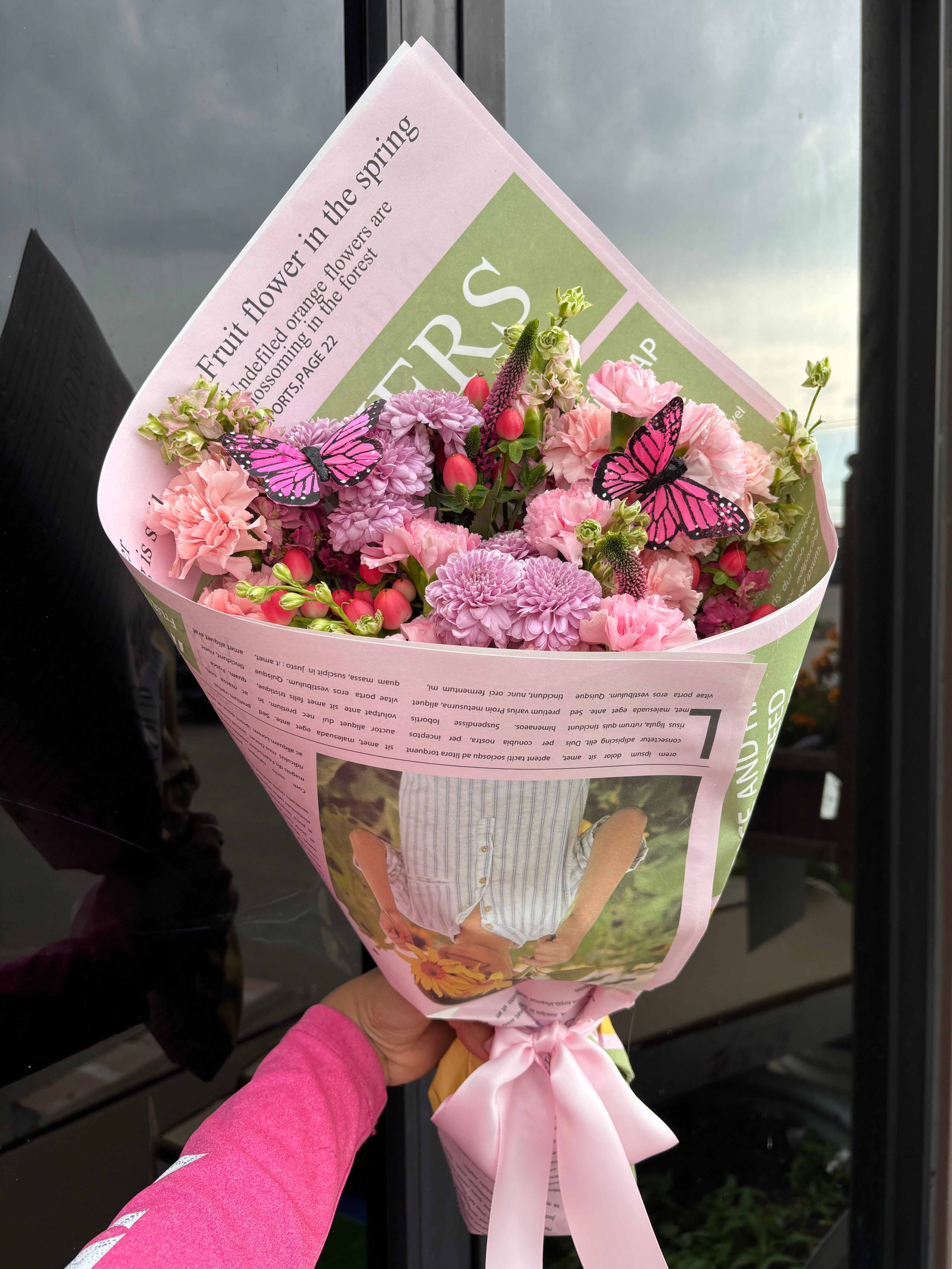 News paper pink flower Mix + Note🌸