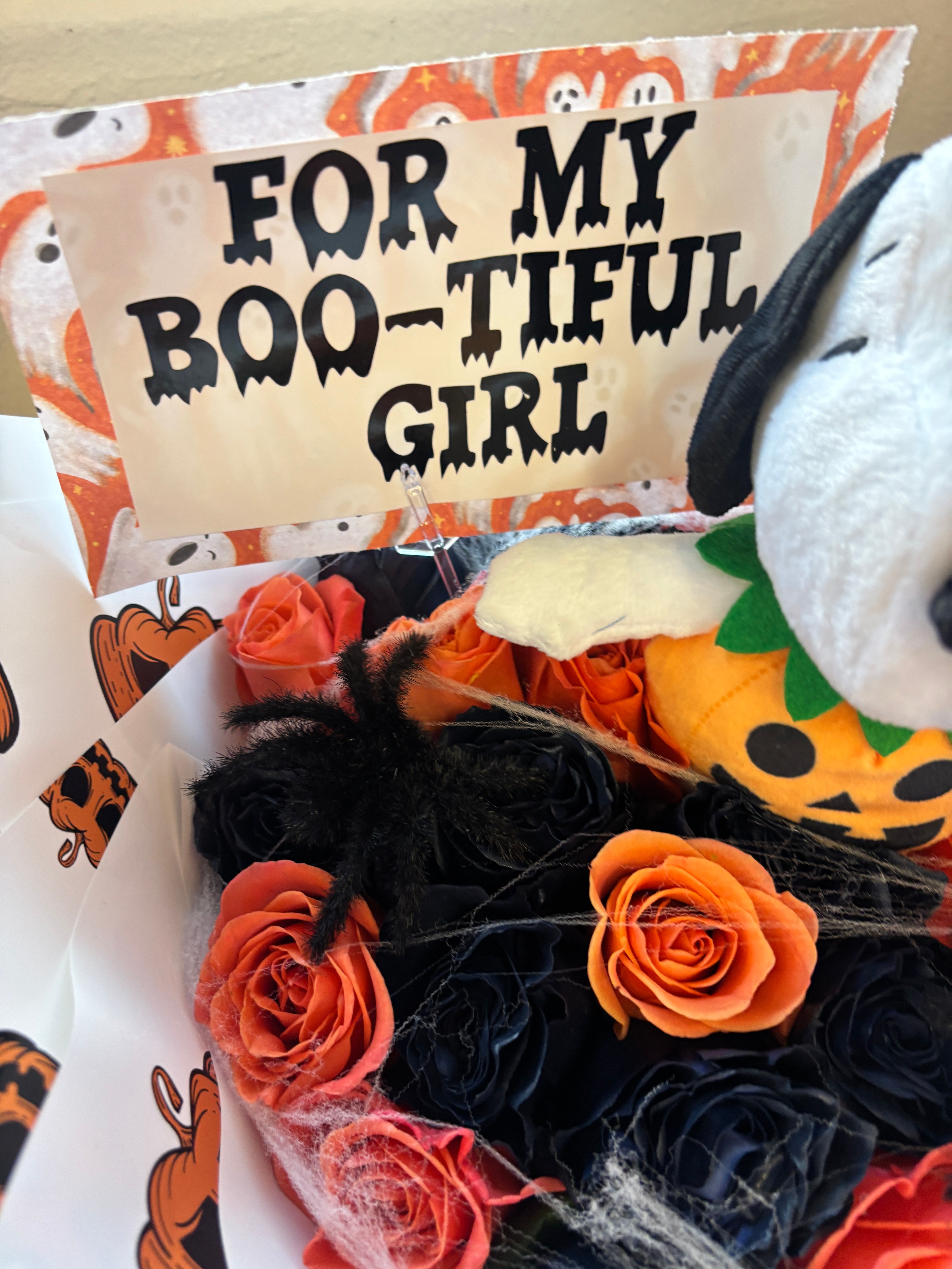 Snoopy Bouquet for my BOO-girly girl 🧡