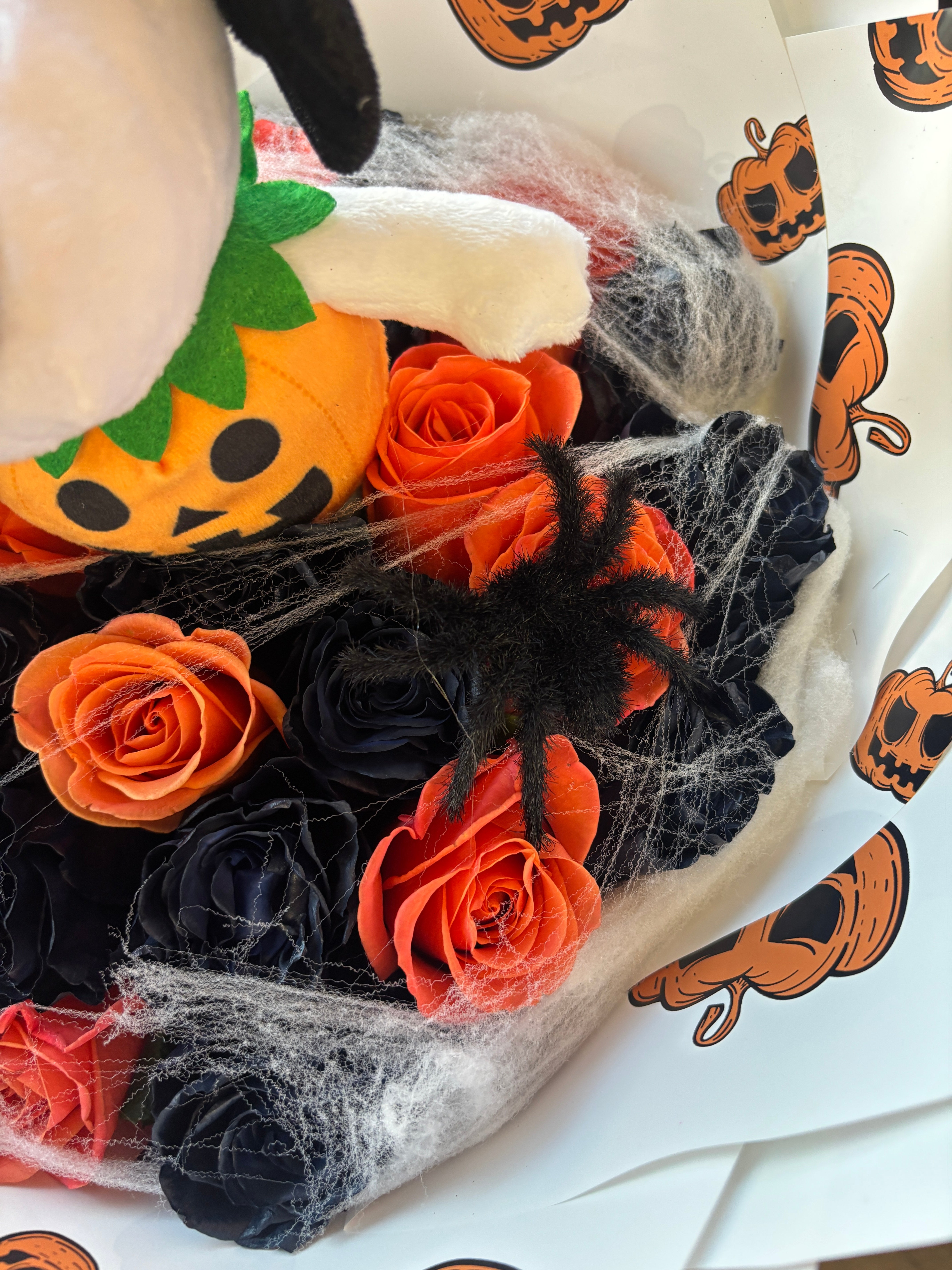 Snoopy Bouquet for my BOO-girly girl 🧡