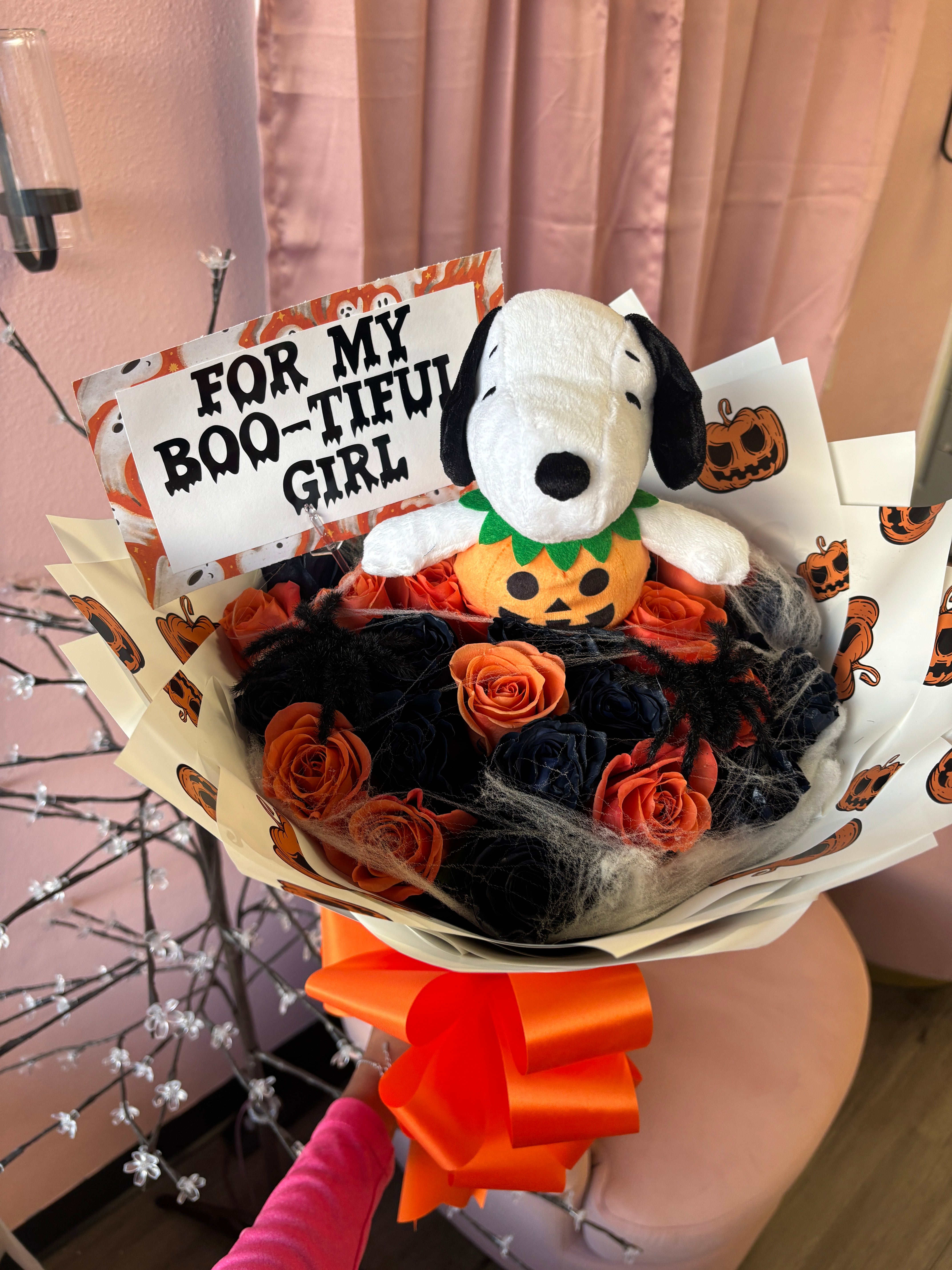 Snoopy Bouquet for my BOO-girly girl 🧡