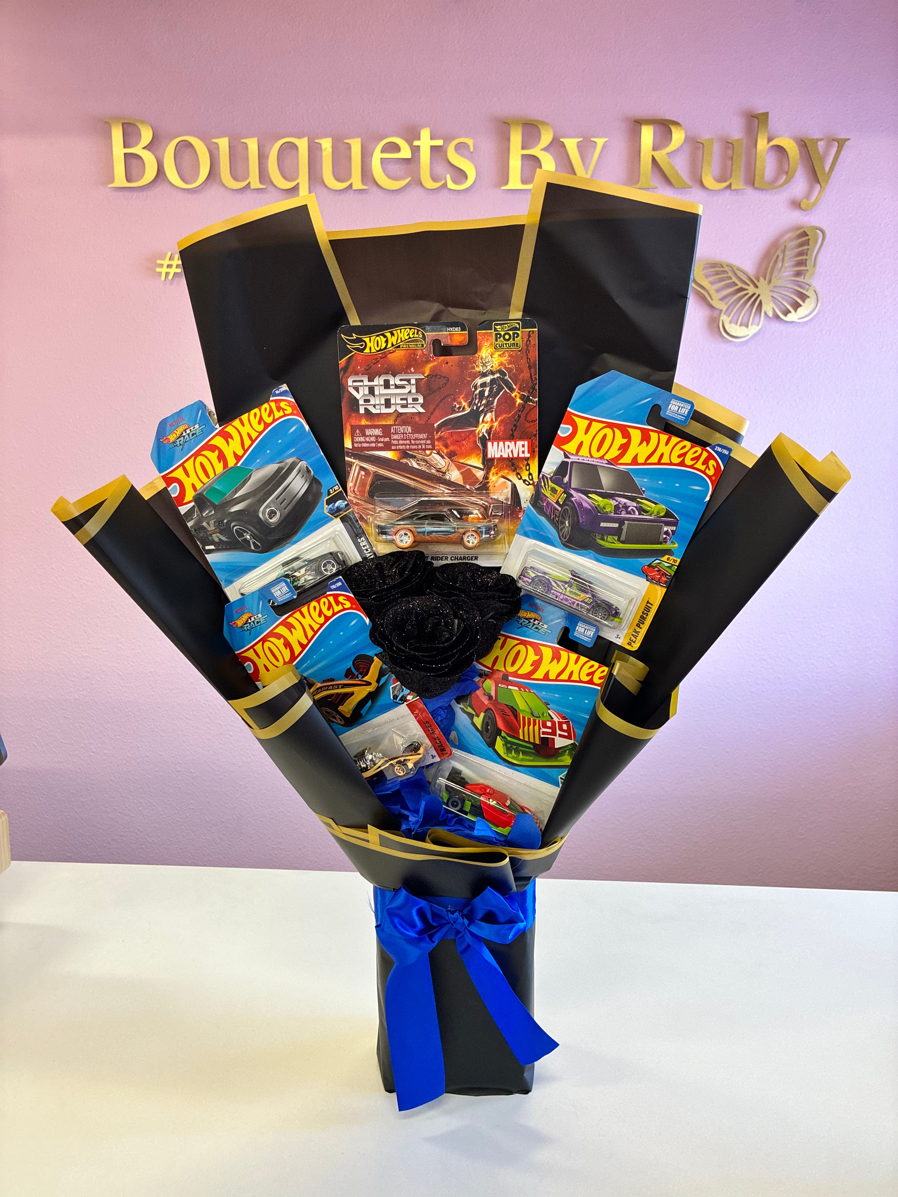 5 cars + 3 black eternal roses | Bouquets By Ruby U.S Shipping Website