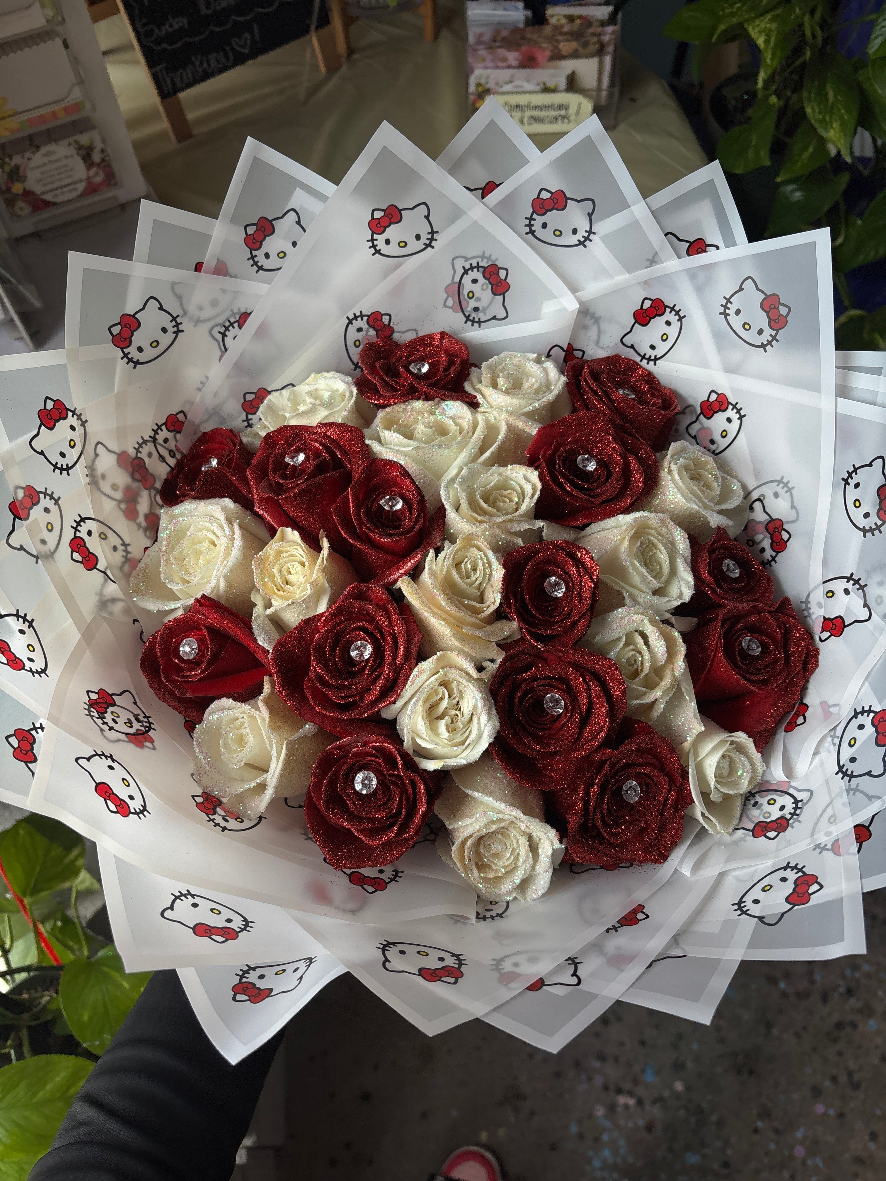 25ct glitter roses for my queen❤️