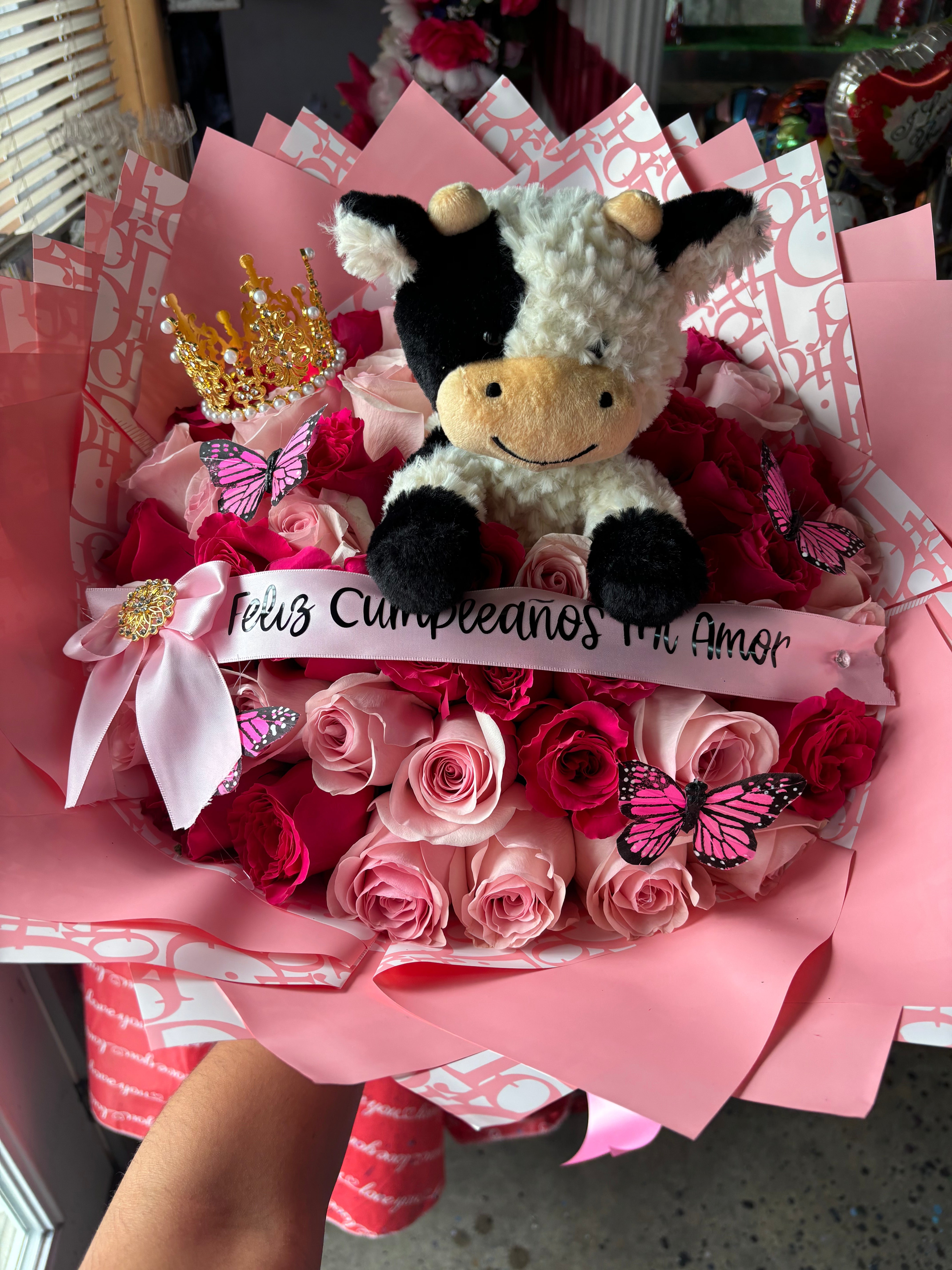 50 Rose Double Pink shade with vaquita 🐮❤️