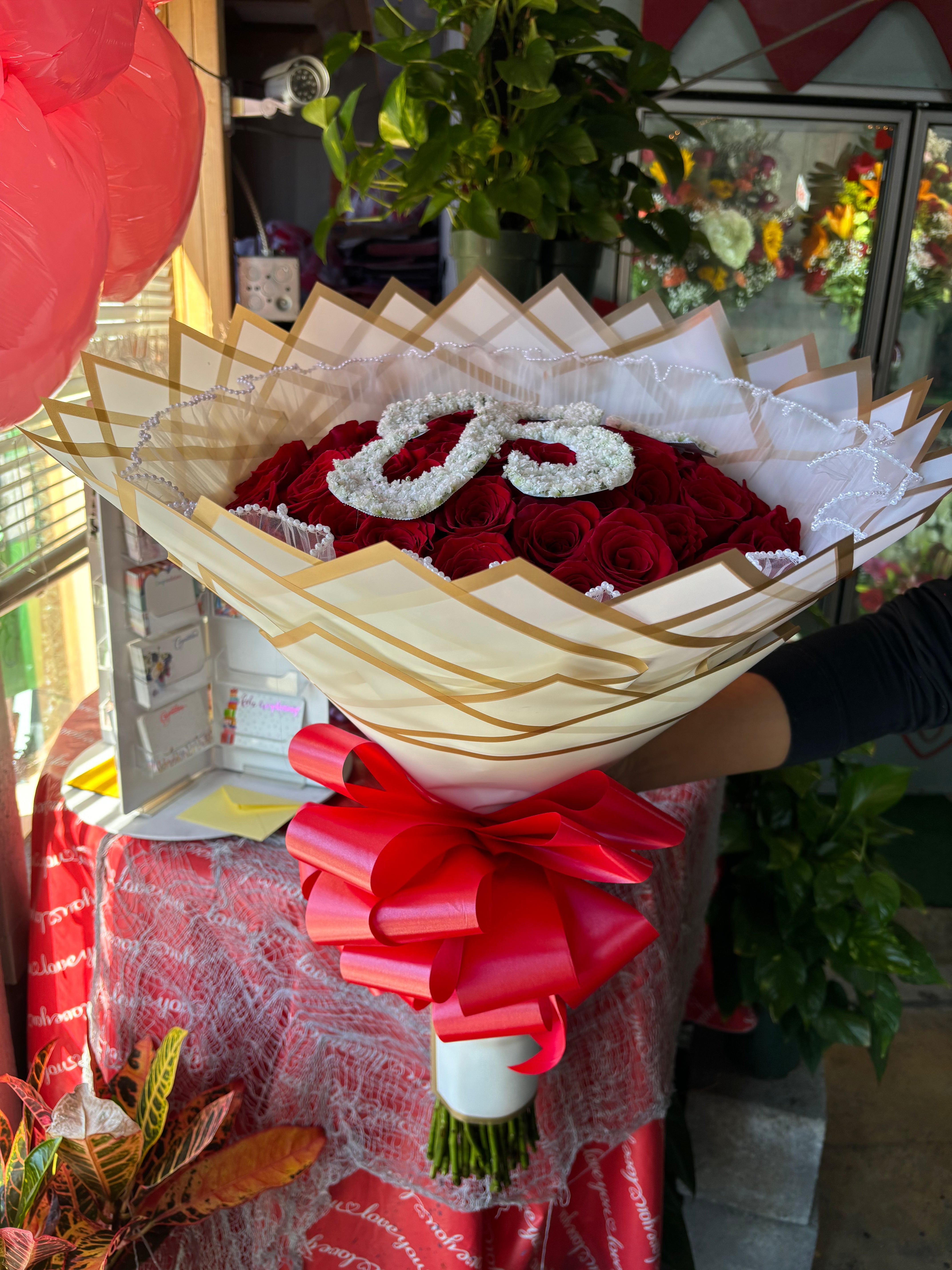 50 Red roses with Initial babysbreath Letter ♥️