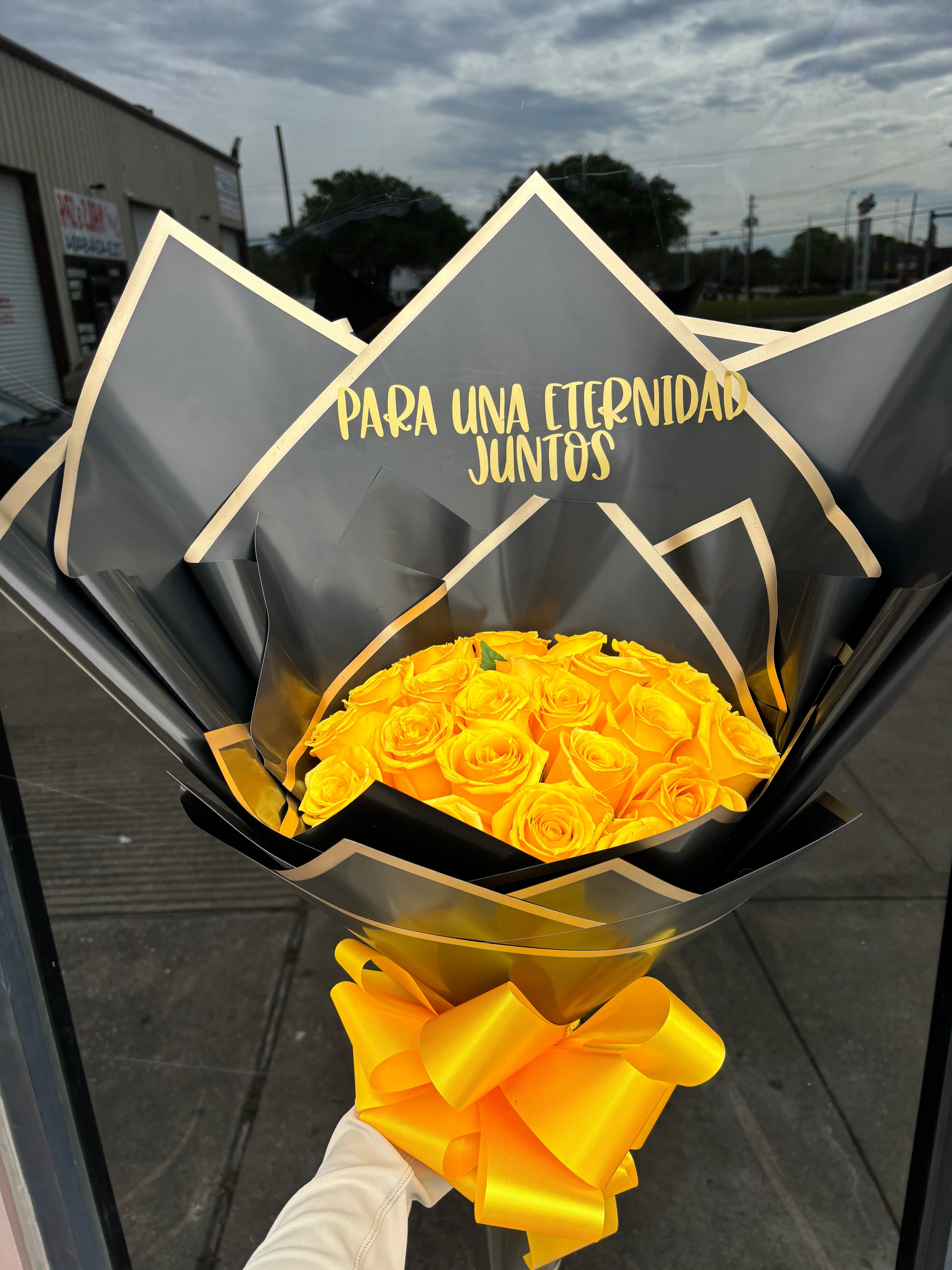24 rose Yellows bouquet for my princess💛