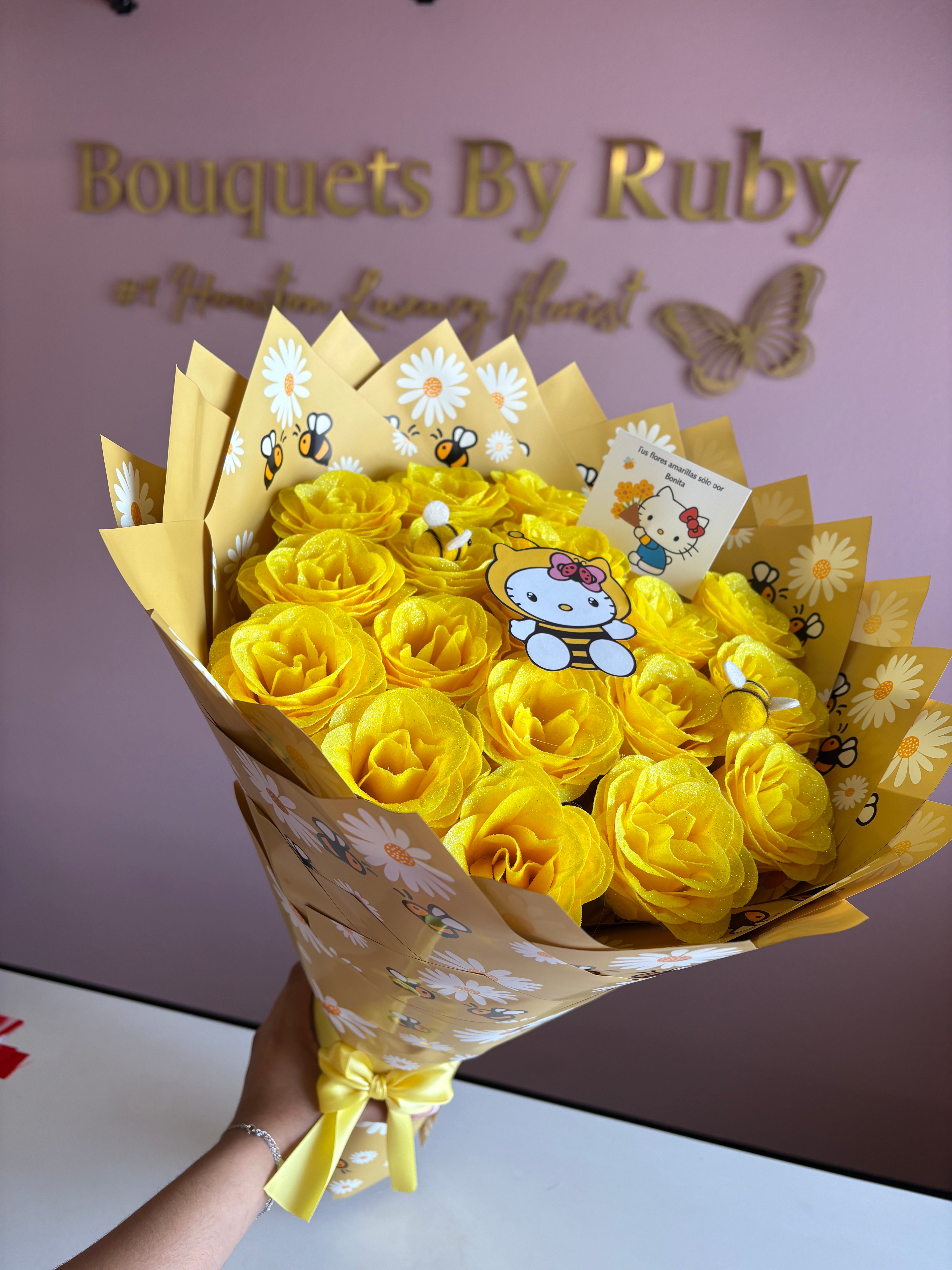 Yellow Honey Love bouquet🌼💛