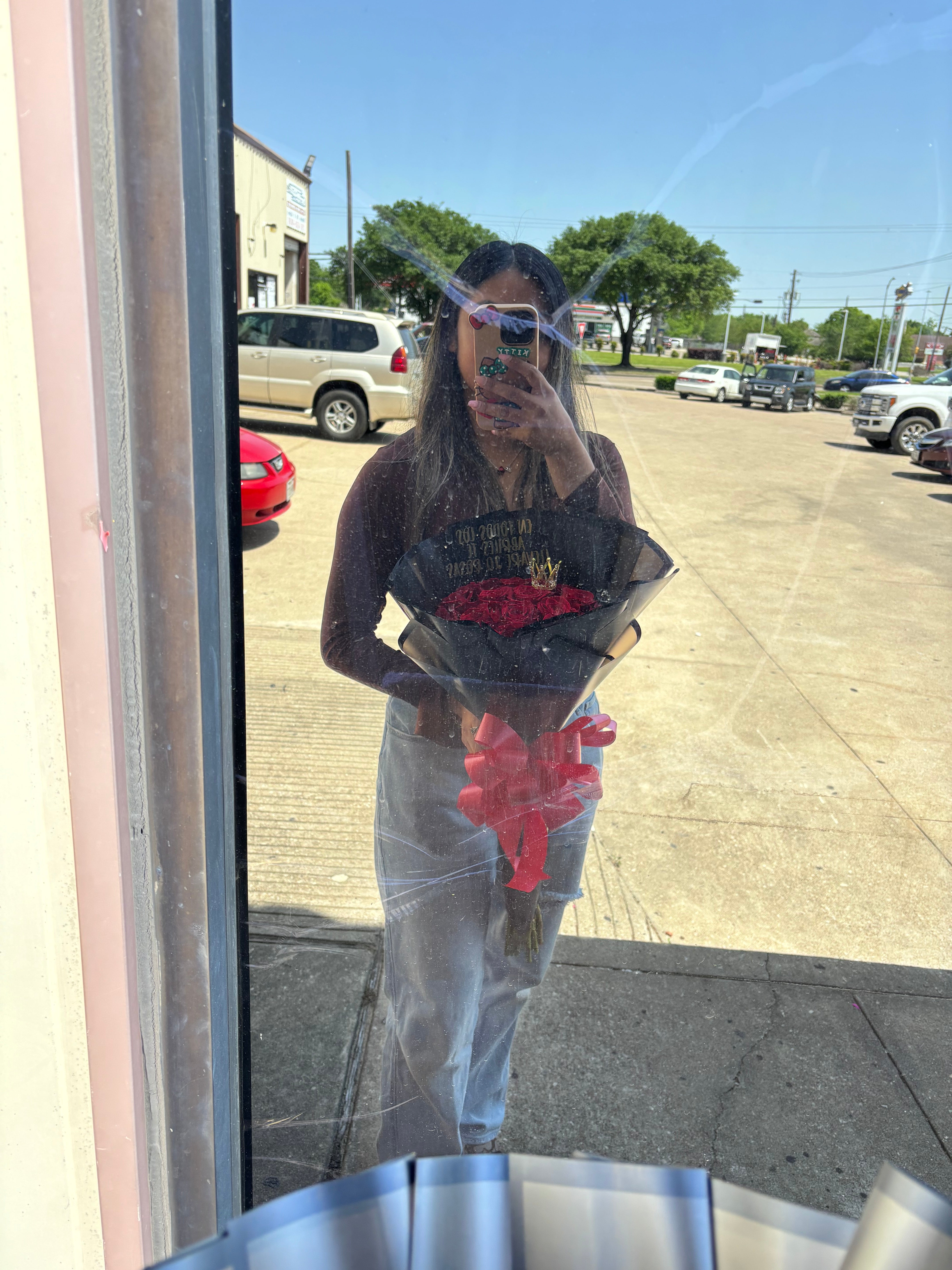 20 rosas Classic with tiny crown 👑